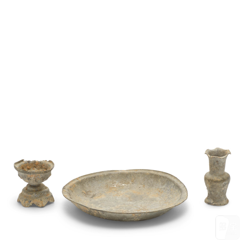 宋 銀袖珍小瓶及盤一組三件 | THREE MINIATURE SILVER VESSELS